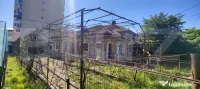Casă cu grădină, garaj și livadă, 148 mp, zona Centru 
