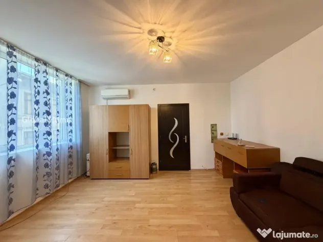 Corneliu Coposu - Sf. Vineri | Apartament 2 Camere - Balcon