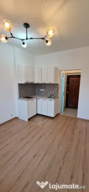Camera de camin cu baie si bucatarie proprie - zona Astra 