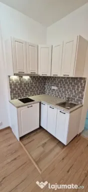 Camera de camin cu baie si bucatarie proprie - zona Astra 