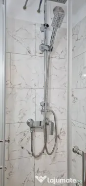 Camera de camin cu baie si bucatarie proprie - zona Astra 