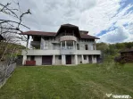 Proprietate spatioasa cu teren generos -în Buciumi /Somc...
