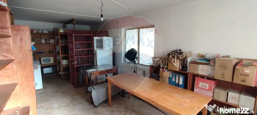 DE INCHIRIAT: Spatiu comercial 110 mp | Trifazic, parcare... - Baia Mare (Maramures)