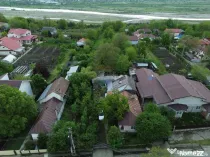 Casă cu teren Tifesti / Sarbi