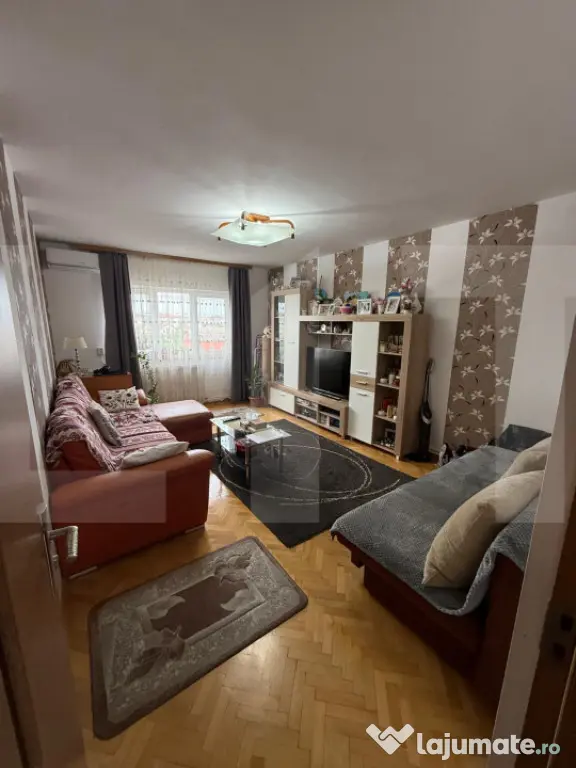 Apartament 3 camere, 53 mp, zona Girocului