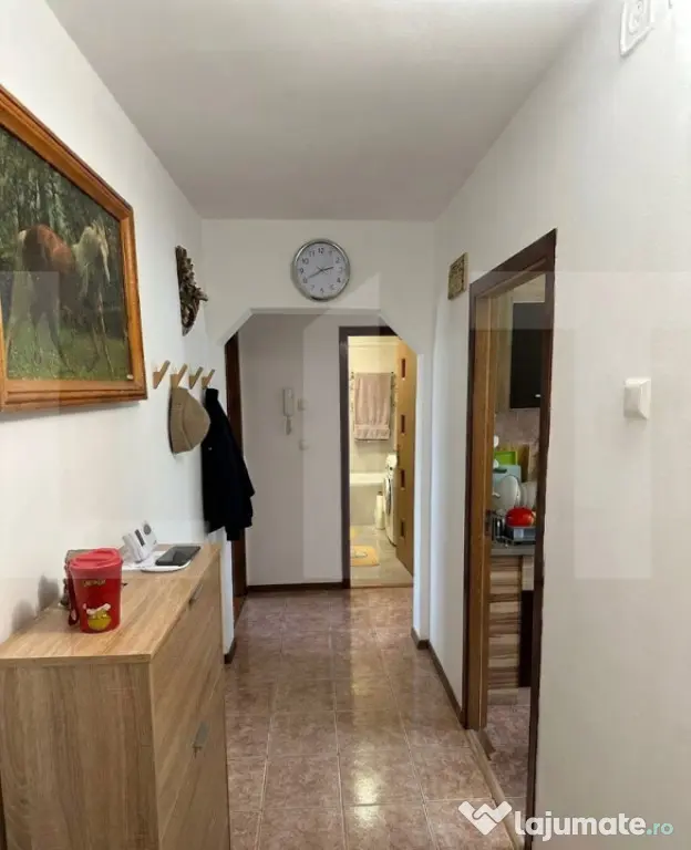 Apartament 3 camere, 53 mp, zona Girocului