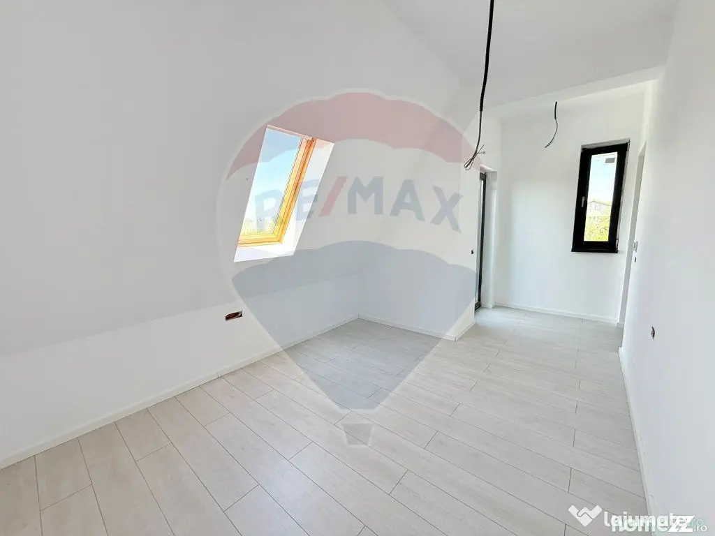 Duplex de vanzare P+M | 5 camere | Predare la cheie | Cor...