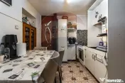 CASA COMPUSA DIN 2 APARTAMENTE, SCHEII BRASOVULUI| COMISI... 
