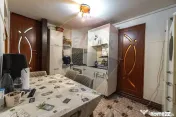 CASA COMPUSA DIN 2 APARTAMENTE, SCHEII BRASOVULUI| COMISI... 