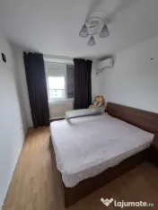 De vanzare-apartament 3 camere-Antiaeriana 