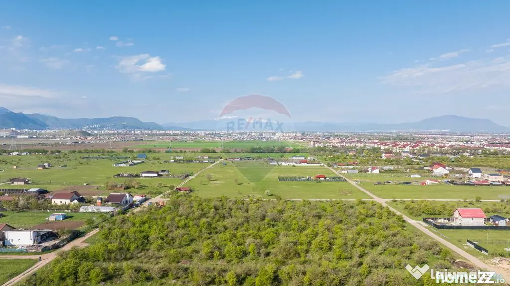 Teren intravilan de 2.073 mp, Sânpetru, zona livadă!