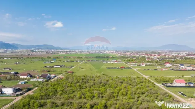 Teren intravilan de 2.073 mp, Sânpetru, zona livadă!