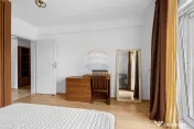 Apartament 2 camere de închiriat + loc parcare în zona ... 