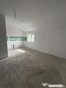 Garsonieră, 22 mp, etaj 2, orientare sud-vestică, zona Tă