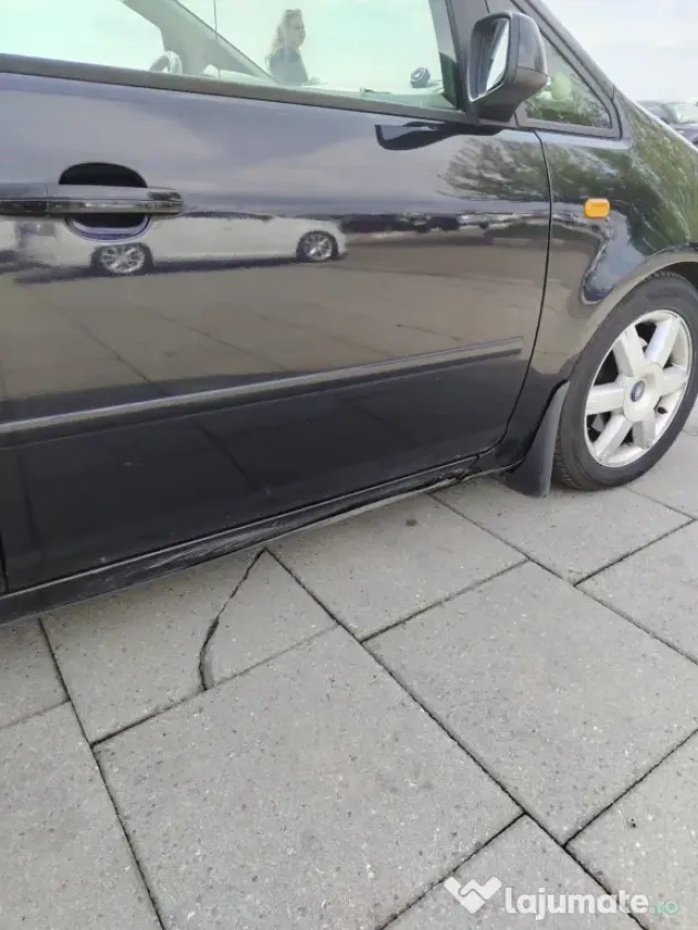 Vând Ford C max