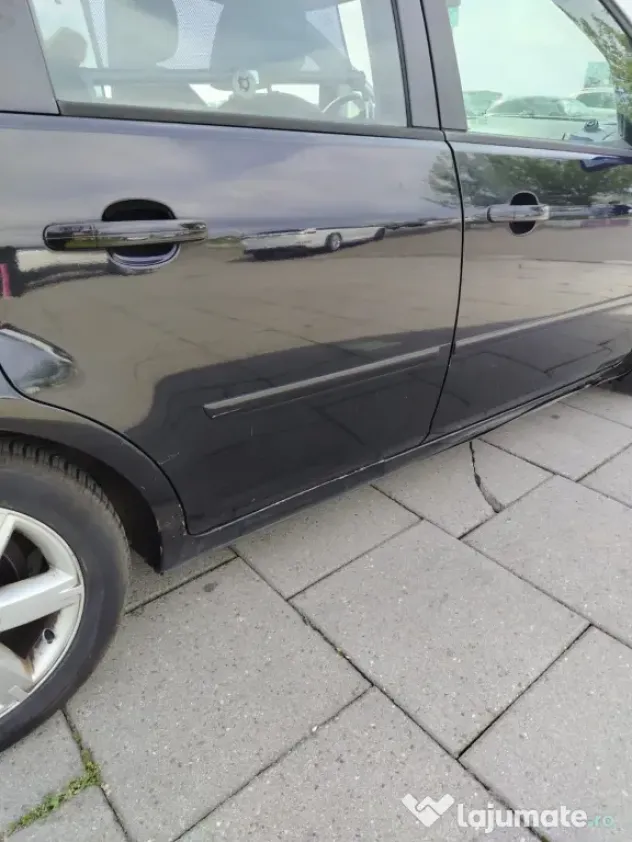 Vând Ford C max