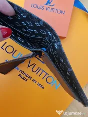 Portofele barbati Louis Vuitton,cutie inclusa,logo metalic/France 