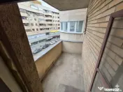 2 camere, etaj intermediar, ultracentral, ideal ce vrei. 