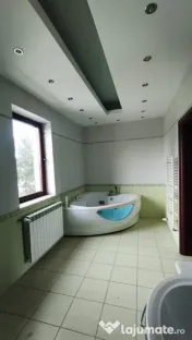 Vila Cernica langa lac - 439000 Euro negociabil 