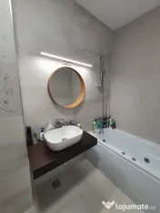 Apartament 3 camere, modern, spatios, mobilat, parcare, zona Tractorul 