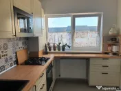 Apartament 3 camere, modern, spatios, mobilat, parcare, zona Tractorul 