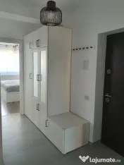 Apartament 3 camere, modern, spatios, mobilat, parcare, zona Tractorul 
