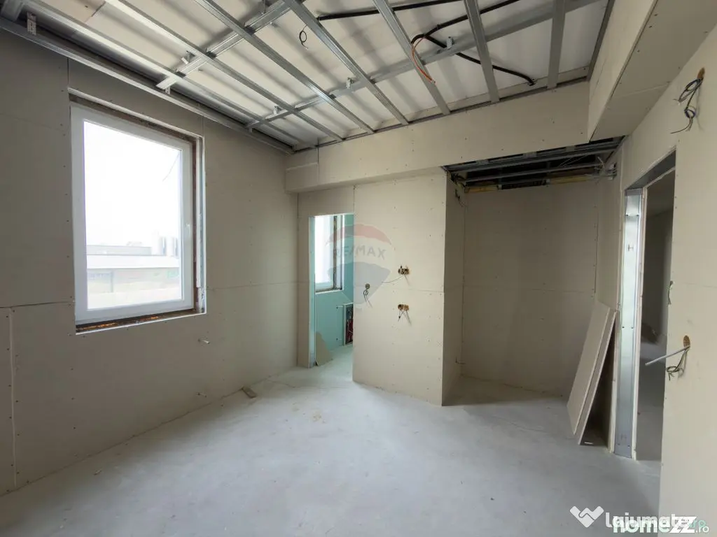 Hotel*** cu 48 camere de vânzare Calea Borsului/CT Park/...