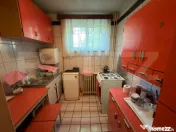 Apartament 3 camere, 60 mp, zona Calea București 