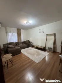Apartament decomandat, 4 camere 85 mp, zona Rovine