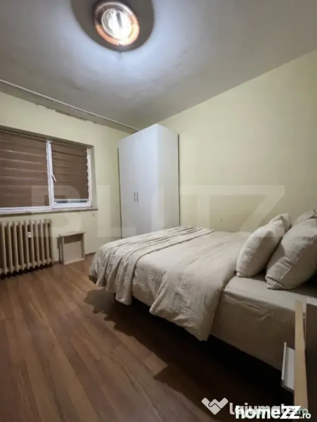 Apartament decomandat, 4 camere 85 mp, zona Rovine