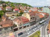 Spațiu comercial stradal de închiriat - Central - Iuliu... 