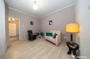 Spațiu comercial stradal de închiriat - Central - Iuliu... 