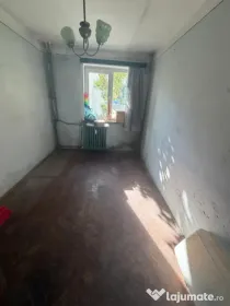 Apartament 2 camere, 29 mp, zona Piață, Valea Roșie