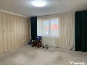 Vila spatioasa in Gruia