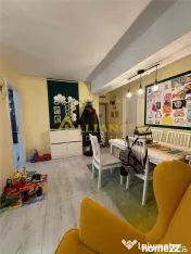 Apartament spatios cu 3 camere si 2 bai Splaiul UNIRII 