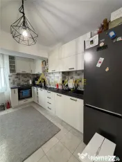 Apartament spatios cu 3 camere si 2 bai Splaiul UNIRII 
