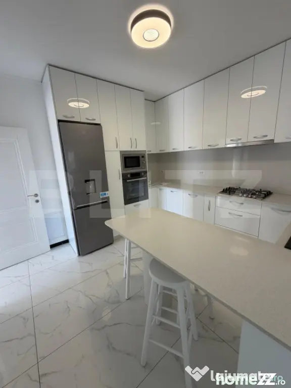 Casa moderna, 4 camere, 119 mp utili cu car port auto, zona