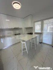 Casa moderna, 4 camere, 119 mp utili cu car port auto, zona 