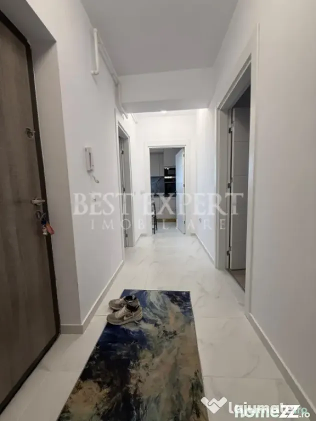 2 Camere de inchiriat complet mobilat si cu Parcare acoperi