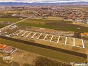 FILM! Terenuri intravilane de 680mp de , cu utilitati, Targu 