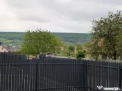 Vând casa la cheie în Hemeius - Parc Dendrologic 