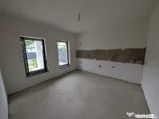 Vând casa la cheie în Hemeius - Parc Dendrologic 