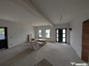 Vând casa la cheie în Hemeius - Parc Dendrologic 