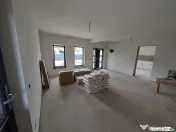 Vând casa la cheie în Hemeius - Parc Dendrologic 
