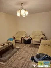 FAR, de vanzare 3 camere, decomandat, etaj 1, gaze 