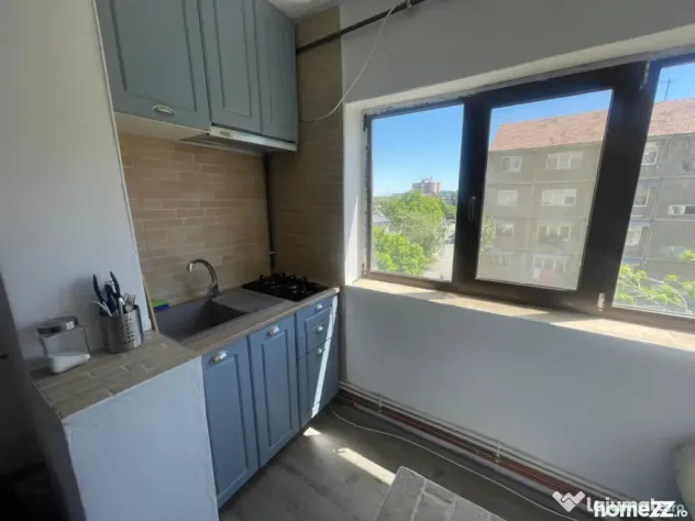 Garsoniera decomandata, 34 mp, etaj 3, zona Craiovita Noua - Craiova (Dolj)