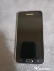 Samsung Galaxy J3 (2016) 