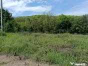 Intravilan Tiparesti, relaxare aproape de padure 