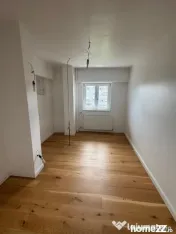 Apartament deosebit ,3 camere , 76,5mp , zona centrala 