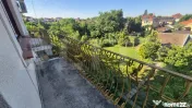 Casa de vanzare cu potential enorm, 410 mp, teren 885 mp, Pi 